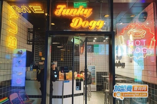 FUNKY DOGGʱȹ˷ѡ